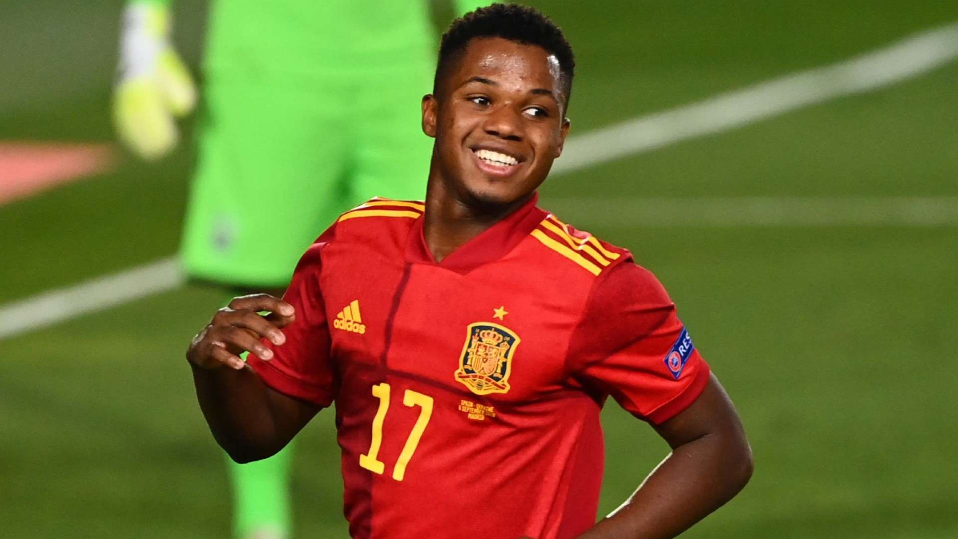 姆巴佩身价飙至3亿欧 皇马出价仅为2.2亿引发热议