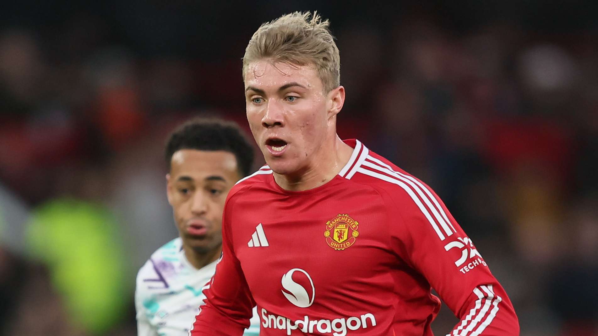 英超进球榜揭晓：曼城23球强势领跑，切尔西紧随其后！